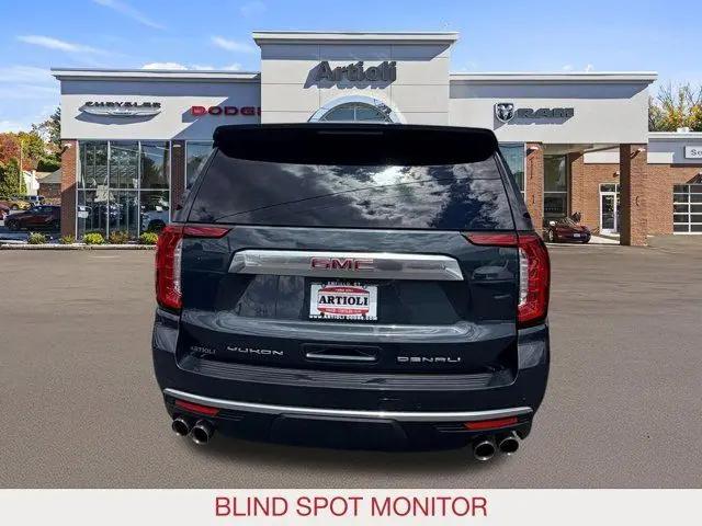 2022 GMC Yukon 4WD Denali