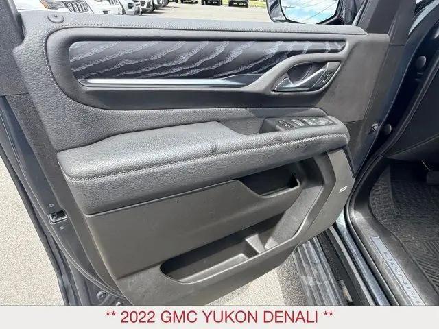 2022 GMC Yukon 4WD Denali