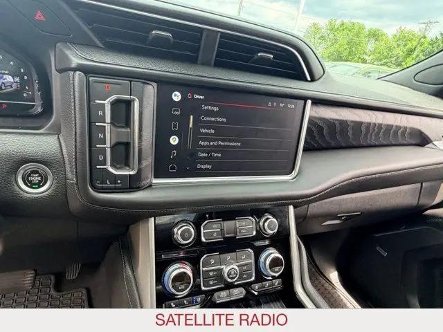 2022 GMC Yukon 4WD Denali