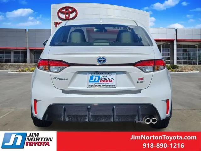 2025 Toyota Corolla Hybrid SE