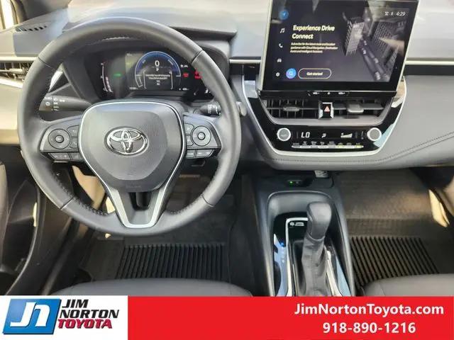 2025 Toyota Corolla Hybrid SE