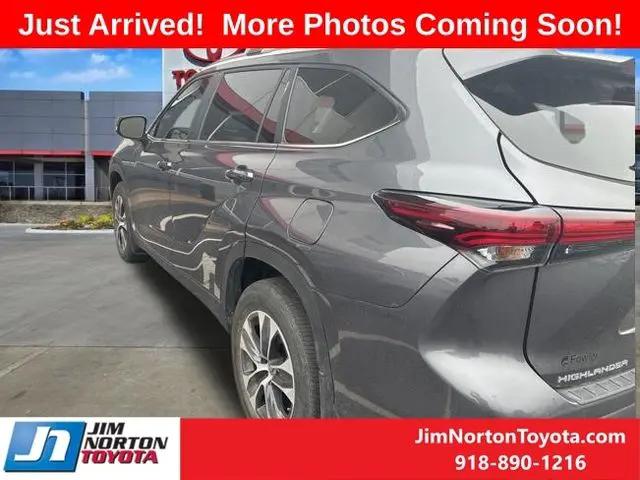 2024 Toyota Highlander XLE