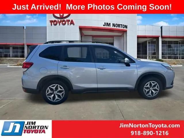 2024 Subaru Forester Premium