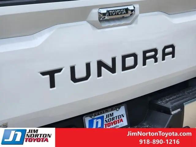2026 Toyota Tundra Limited CrewMax 5.5' Bed