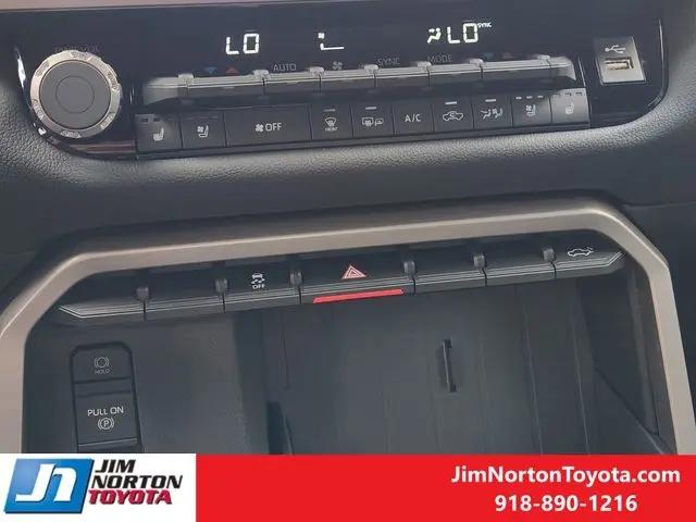 2026 Toyota Tundra Limited CrewMax 5.5' Bed