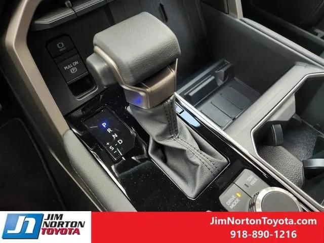 2026 Toyota Tundra Limited CrewMax 5.5' Bed