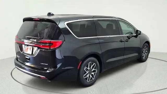 2027 Chrysler Pacifica Limited