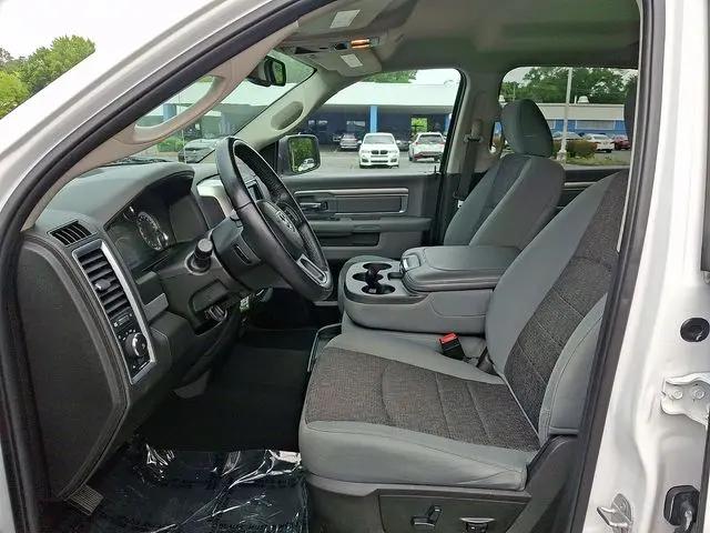 2019 Ram 1500 Classic Big Horn Crew Cab 4x2 6'4" Box