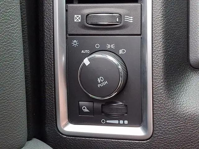 2019 Ram 1500 Classic Big Horn Crew Cab 4x2 6'4" Box