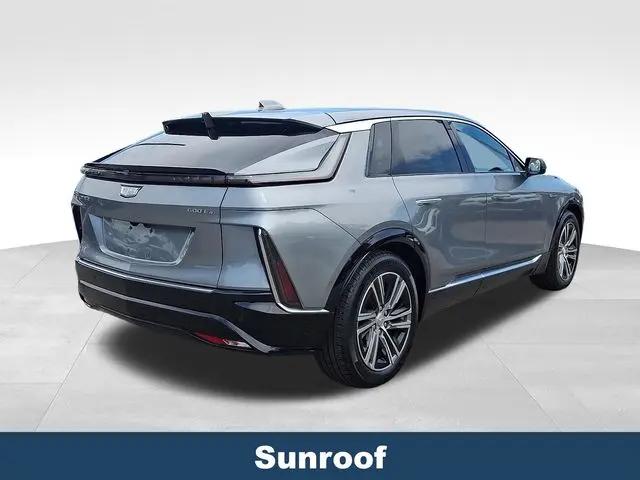 2024 Cadillac iQ Luxury w/1SC