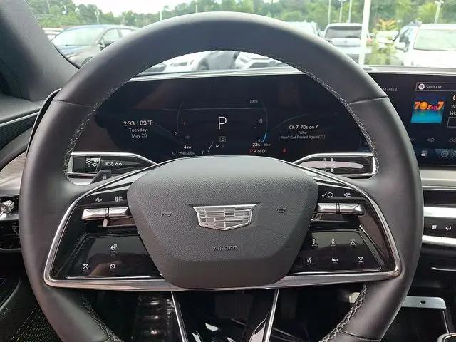 2024 Cadillac iQ Luxury w/1SC