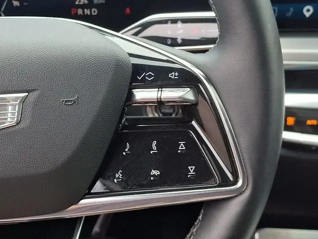 2024 Cadillac iQ Luxury w/1SC