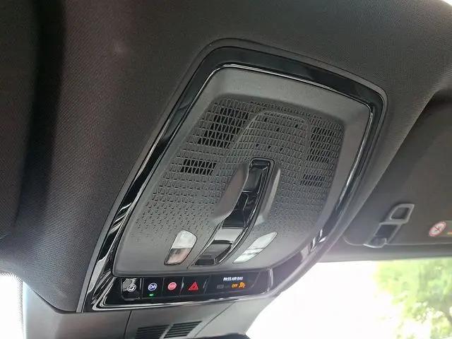 2024 Cadillac iQ Luxury w/1SC