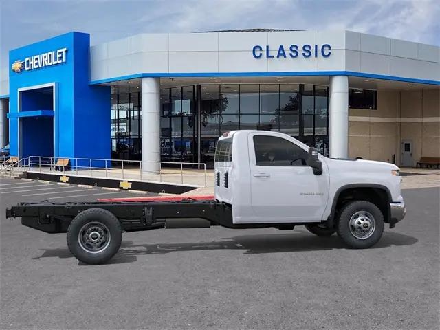 2026 Chevrolet Silverado 3500HD Work Truck