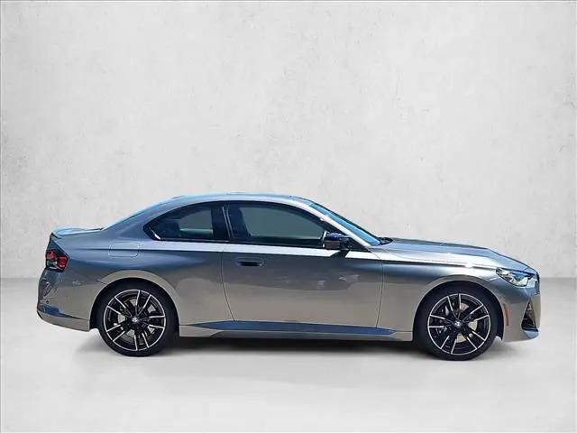 2025 BMW M240 i