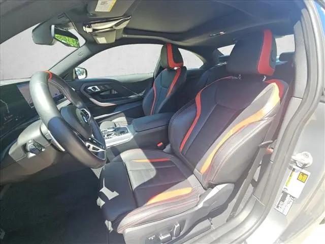2025 BMW M240 i