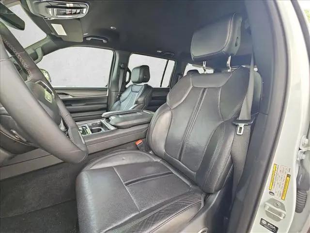 2024 Jeep Wagoneer Series II 4x2