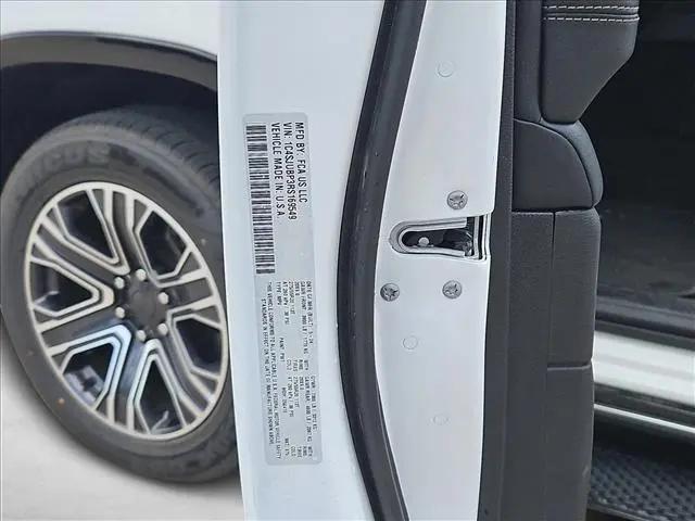 2024 Jeep Wagoneer Series II 4x2