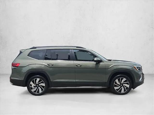 2026 Volkswagen Atlas SE with Technology