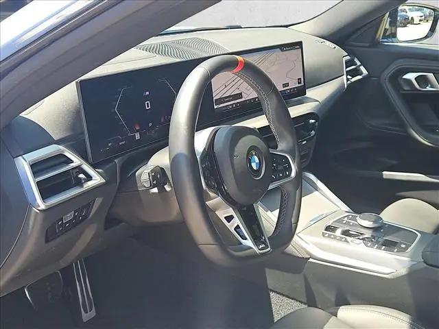 2025 BMW M240 i