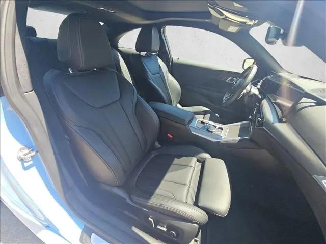2025 BMW M240 i