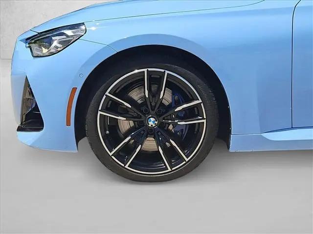 2025 BMW M240 i