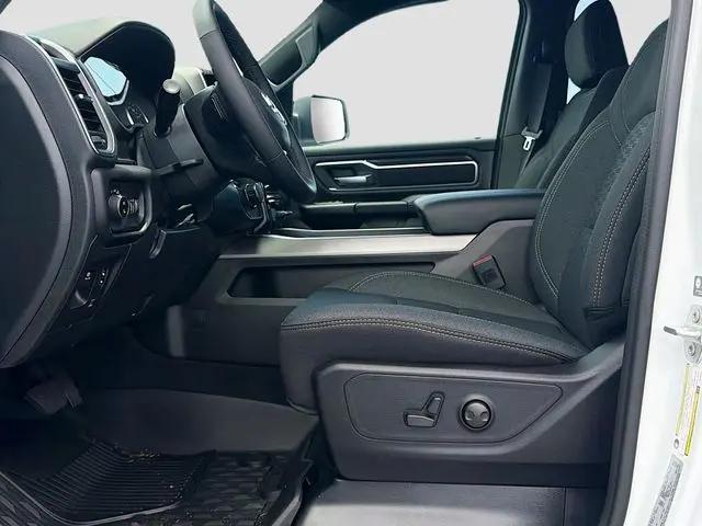 2026 Ram 1500 Big Horn Crew Cab 4x2 57 Box