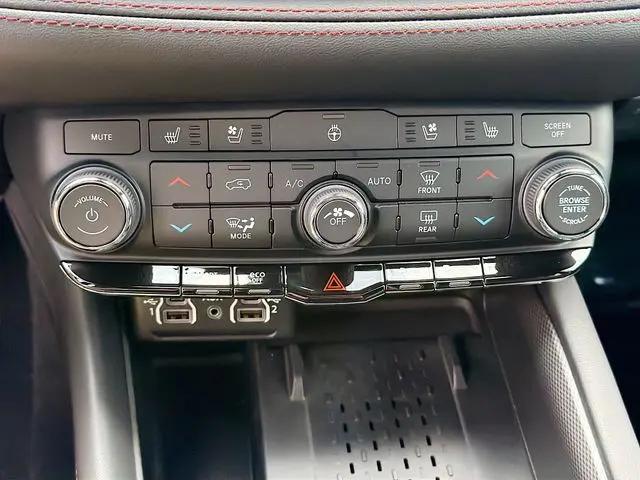 2026 Dodge Durango GT Plus AWD HEMI V8