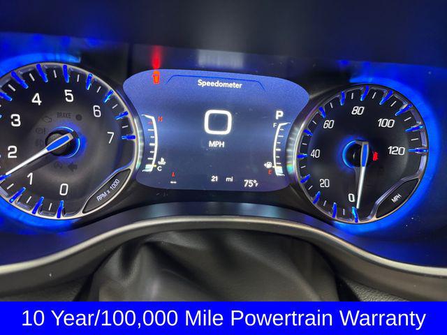 2027 Chrysler Pacifica Select