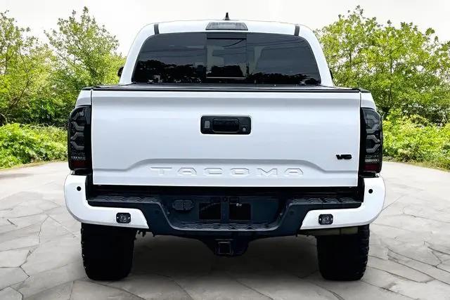 2018 Toyota Tacoma TRD Sport
