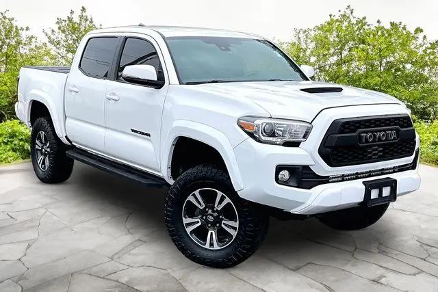 2018 Toyota Tacoma TRD Sport