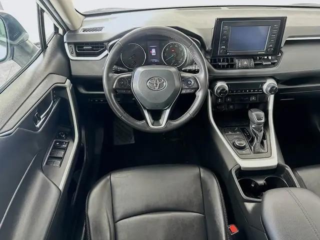 2021 Toyota RAV4 Hybrid XLE Premium