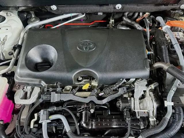 2021 Toyota RAV4 Hybrid XLE Premium