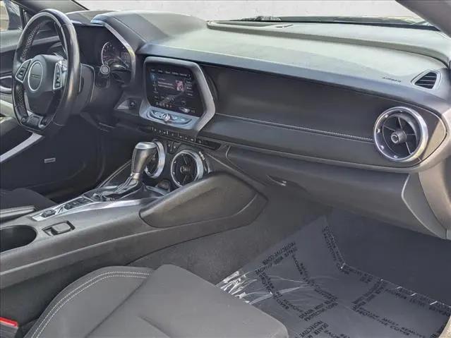 2022 Chevrolet Camaro RWD Convertible 1LT