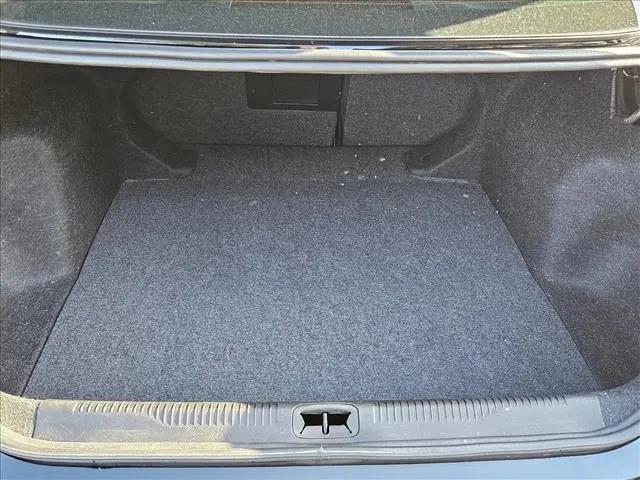 2016 Chrysler 200 C