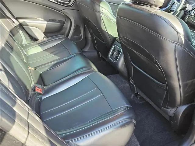 2016 Chrysler 200 C