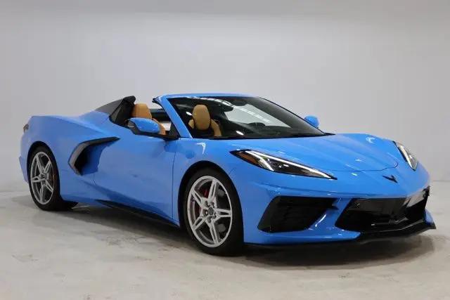 2025 Chevrolet Corvette Stingray RWD Convertible 2LT