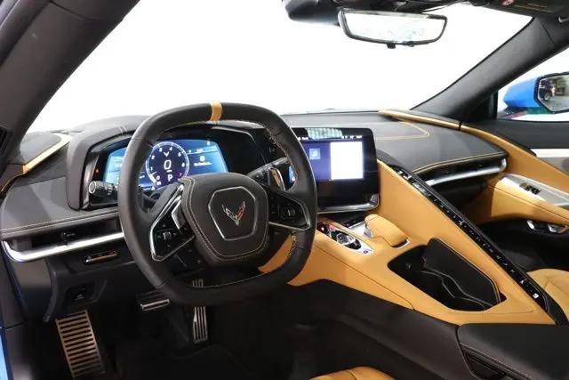 2025 Chevrolet Corvette Stingray RWD Convertible 2LT