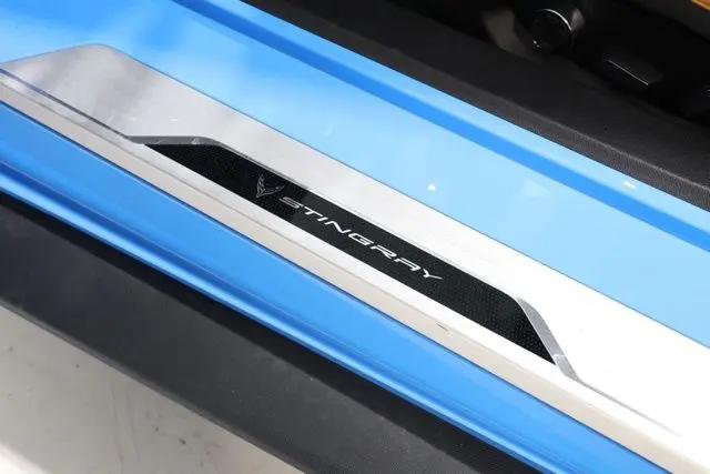 2025 Chevrolet Corvette Stingray RWD Convertible 2LT