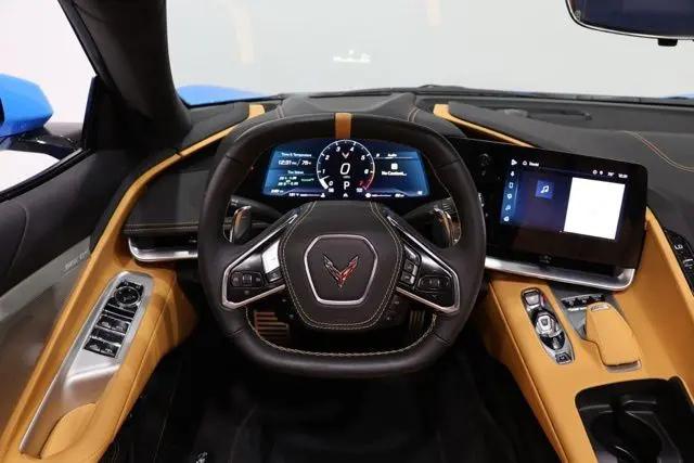 2025 Chevrolet Corvette Stingray RWD Convertible 2LT