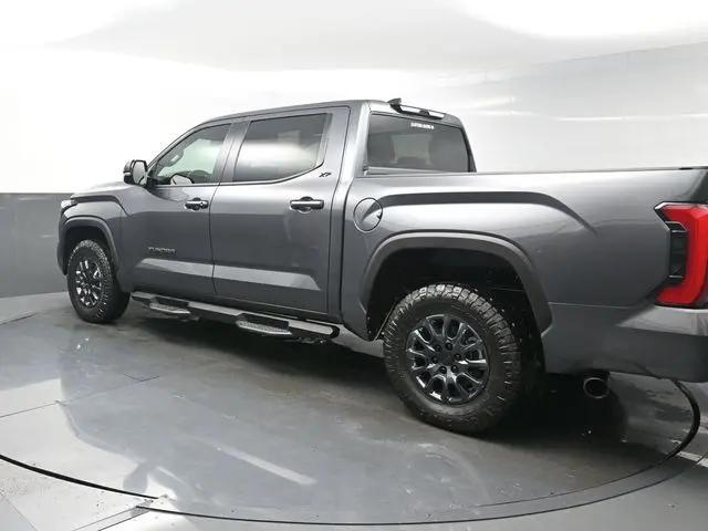 2026 Toyota Tundra SR5 CrewMax 5.5' Bed