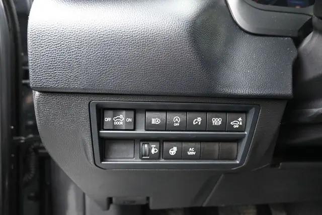 2026 Toyota Tundra SR5 CrewMax 5.5' Bed