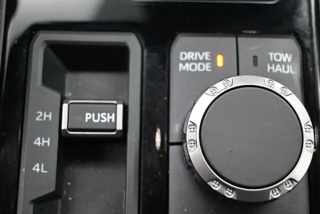 2026 Toyota Tundra SR5 CrewMax 5.5' Bed