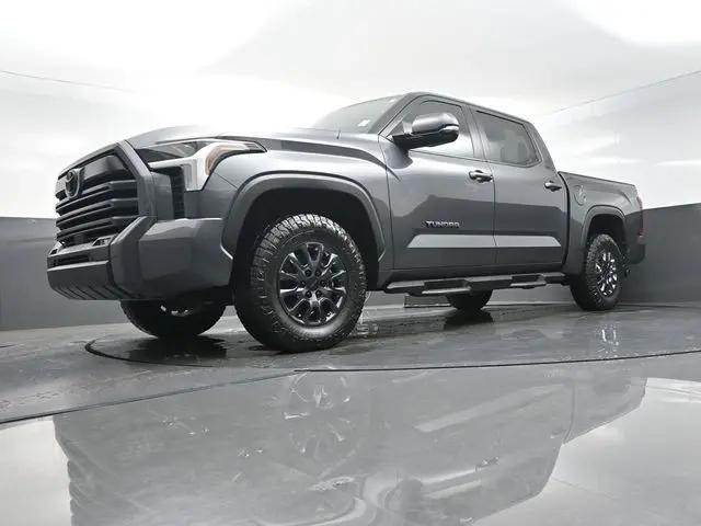 2026 Toyota Tundra SR5 CrewMax 5.5' Bed