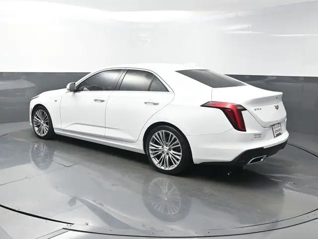 2022 Cadillac CT4 Premium Luxury