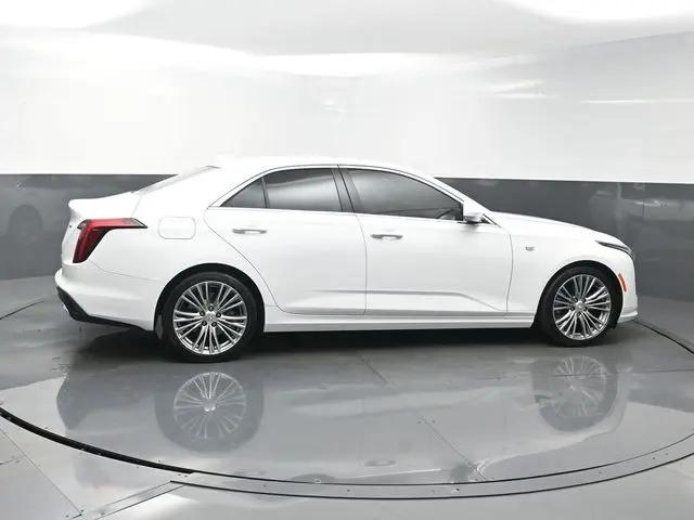 2022 Cadillac CT4 Premium Luxury