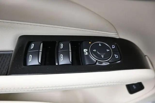 2022 Cadillac CT4 Premium Luxury