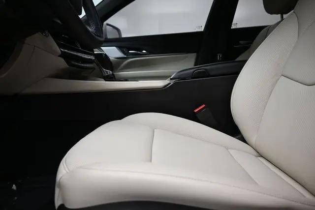 2022 Cadillac CT4 Premium Luxury