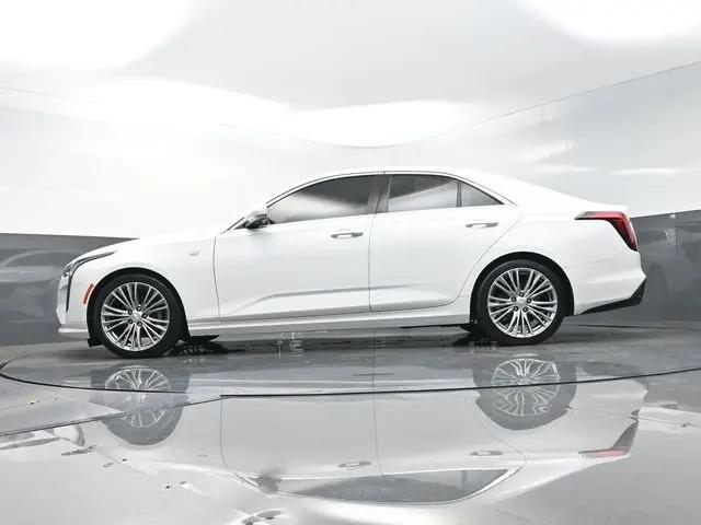 2022 Cadillac CT4 Premium Luxury