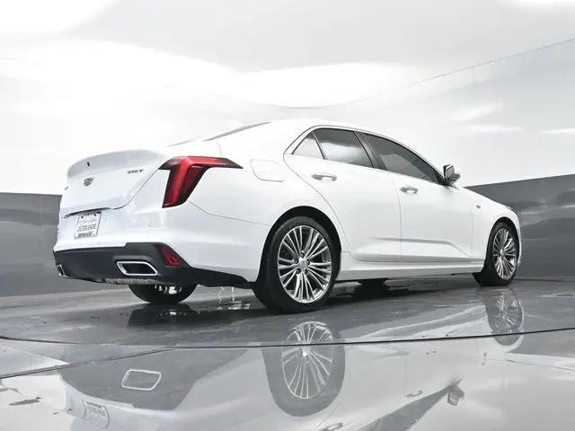 2022 Cadillac CT4 Premium Luxury
